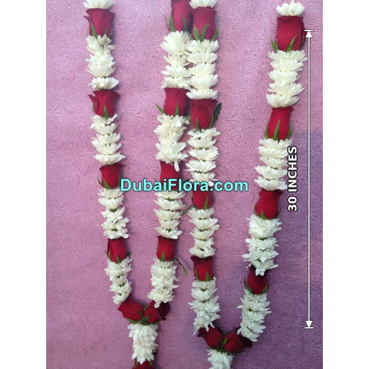 Fresh Pair of Red Roses and White Chrysanthemum Garland