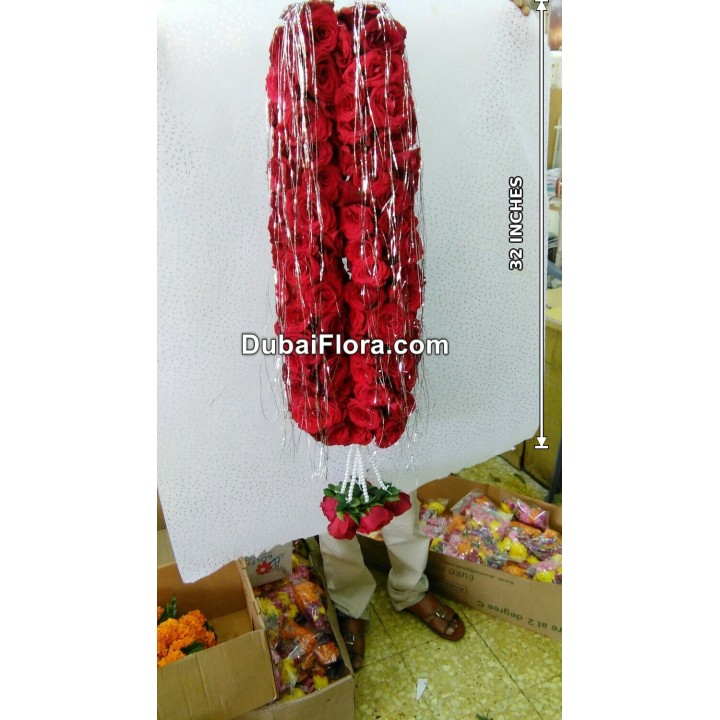 Fresh Red Roses Garland