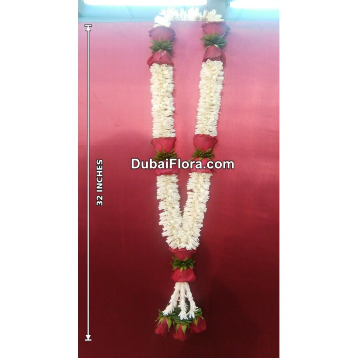 Fresh Tuberose and Red Roses Garland