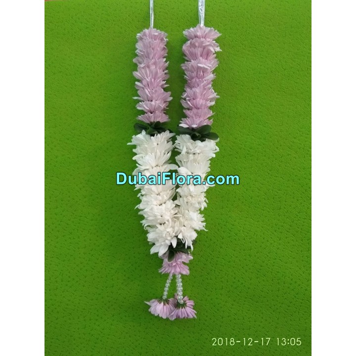 Fresh Pink and White Chrysanthemum Garland