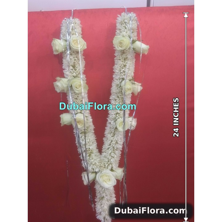 Fresh Tuberose and White Rose Garland