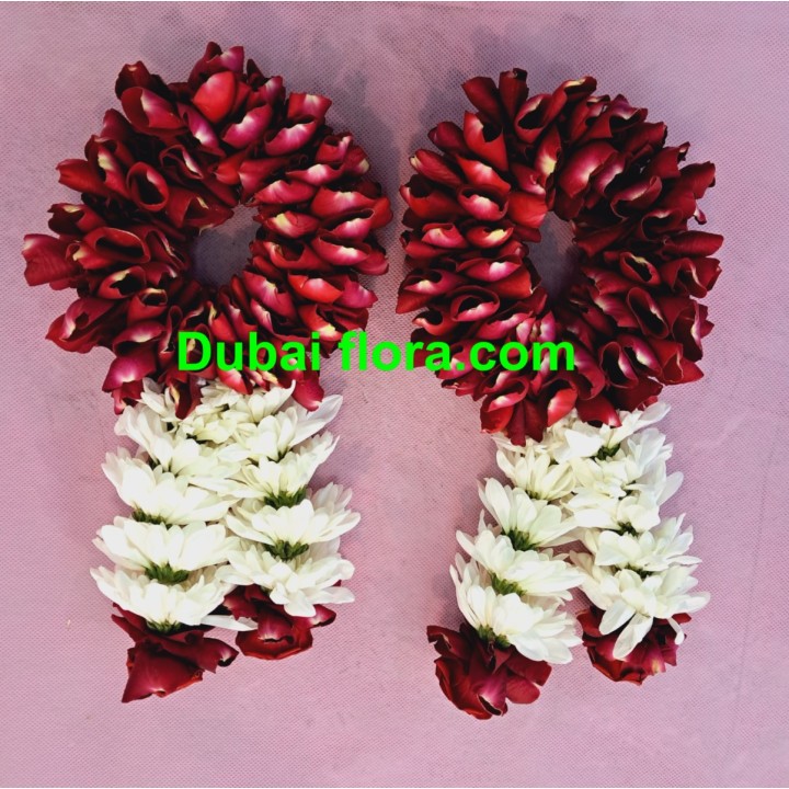 Fresh Pair of Hand Bracelet with Red Petals and Tassels