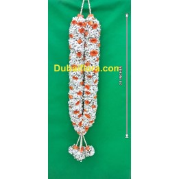 Fresh Garland with Gypsophila and an Elegant Touch of Orange Baby Roses