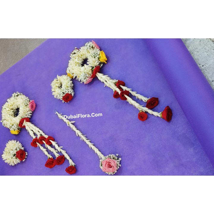Fresh Bridal Set with Tuberoses, Multi-Colour Baby Roses and Gypsophila