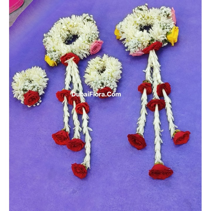 Fresh Bridal Set with Tuberoses, Multi-Colour Baby Roses and Gypsophila