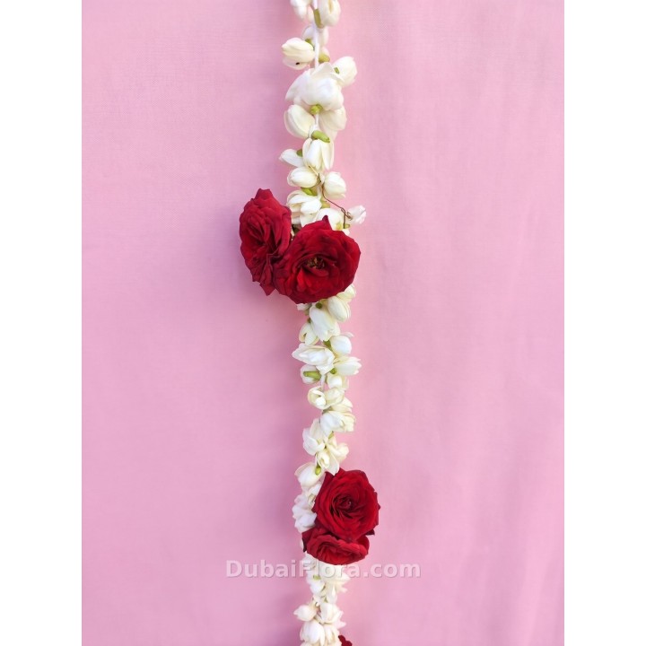 Fresh Jasmine String with Red Baby Roses – Price per Metre