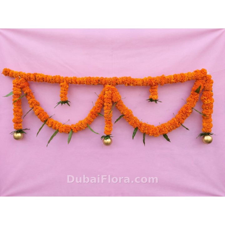 Fresh Orange Marigold & Green Leaf Swag Toran