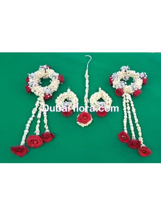 Bridal Set With Red Baby Roses & Gypsophila & Fresh Flower Tassel