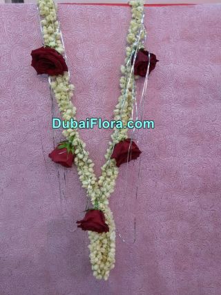 Jasmine and Red Roses Garland