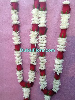 Pair of Red Roses and White Chrysanthemum Garland
