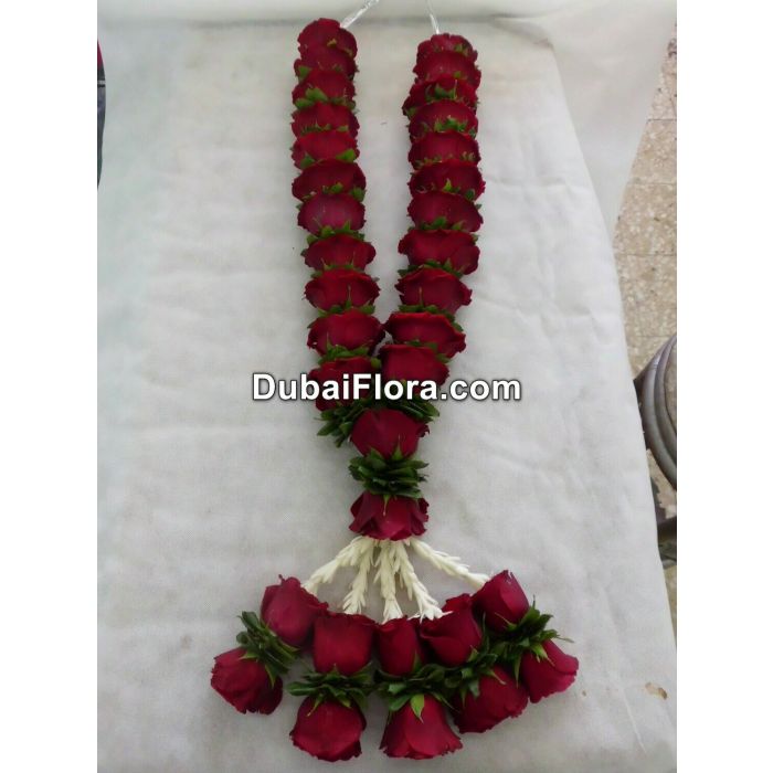 Red Roses and Tuberose Garland