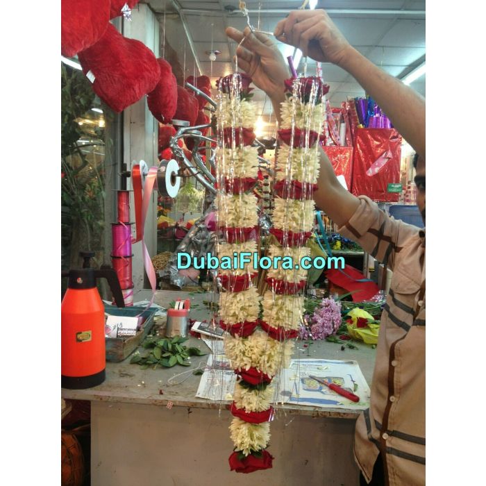 Tuberose and Red Roses Garland