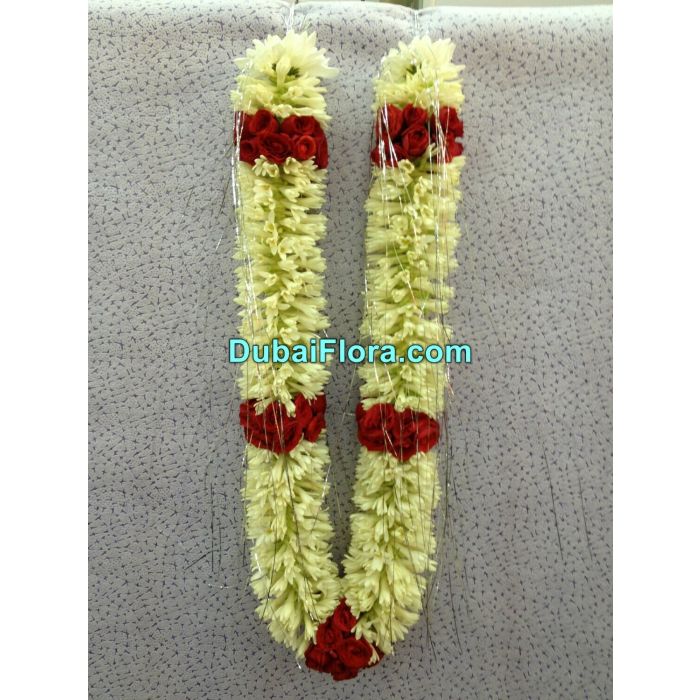 Tuberose and Baby Red Roses Garland Fresh, 30 Inches