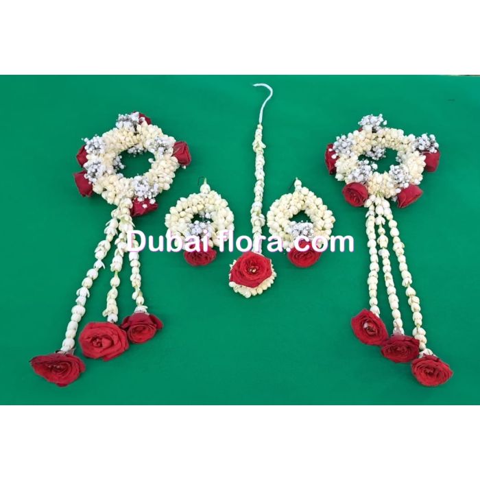 Bridal Set With Red baby Roses & Gypsophilia & fresh flower  Tassel 