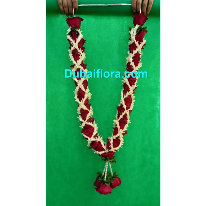Red rose Garland touch of tube roses 