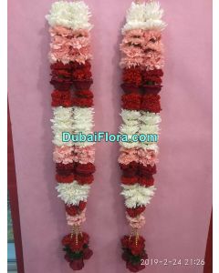 2 Chrysanthemum and Carnation Garland with Roses