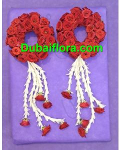 Pair of Kangan with baby roses and tussel 