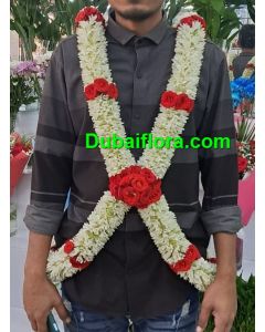Baddi with tube roses and baby roses 