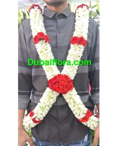 Baddi with tube roses and baby roses 