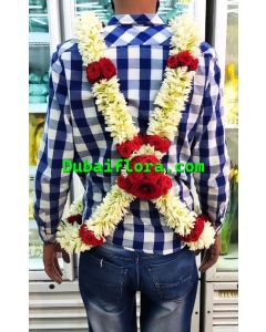 Baddi with tube roses and baby rose 