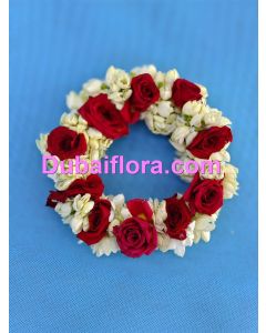 Kangan with jasmine and small baby roses